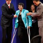 Moderator Gwen Ifill broke her ankle at home; she told the audience that she was not pushed.